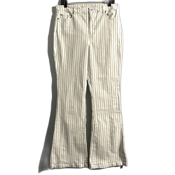 Chelsea & Violet Flare Leg Bell Bottom Jeans White Striped Size 31 Waist - Picture 2 of 9